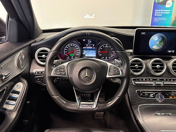 Mercedes-Benz C63 23 of 30