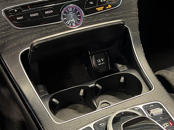 Mercedes-Benz C63 28 of 30