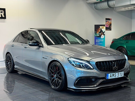 Mercedes-Benz C63 4 of 30