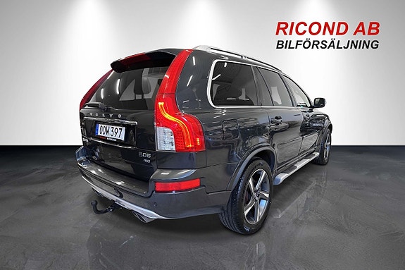 Volvo XC90 10 of 23
