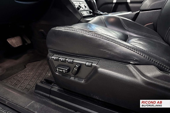 Volvo XC90 19 of 23