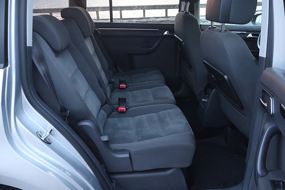 Volkswagen Touran 11 of 19