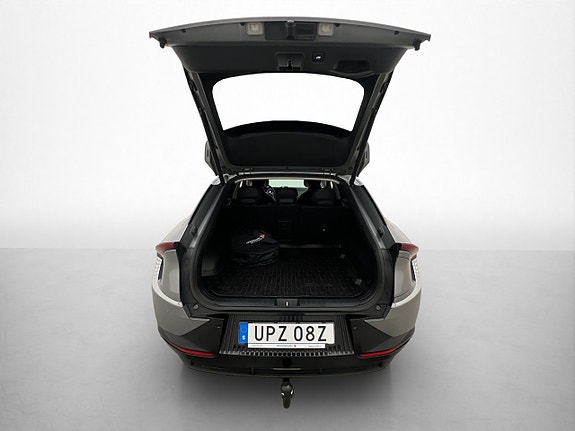Kia EV6 12 of 30