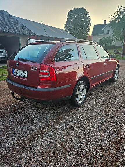 Skoda Octavia 5 of 7