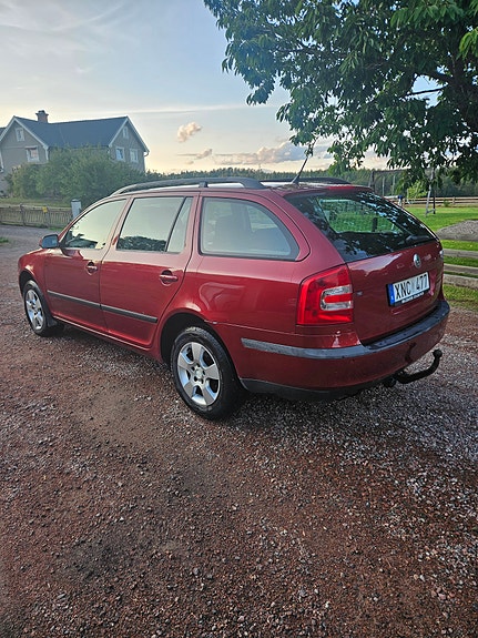Skoda Octavia 4 of 7