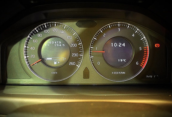 Volvo V70 12 of 23