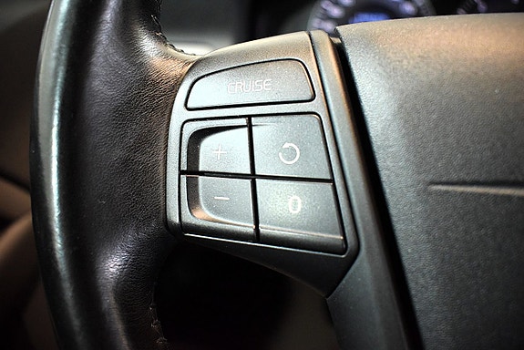 Volvo V70 10 of 23