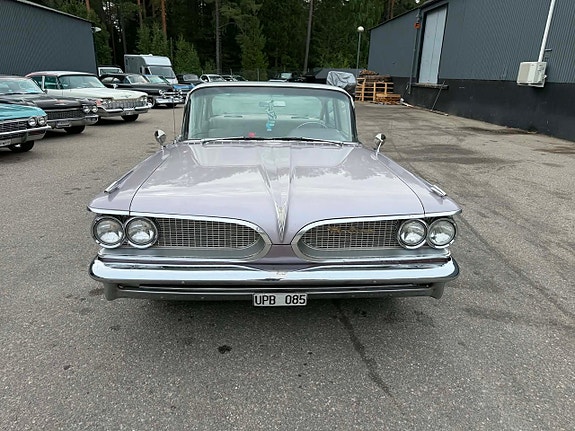 Pontiac Starchief 8 of 28
