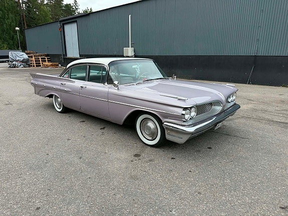 Pontiac Starchief 5 of 28