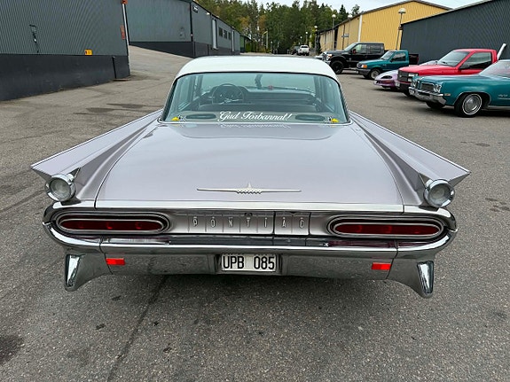Pontiac Starchief 7 of 28