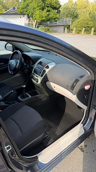 Kia Ceed 4 of 5