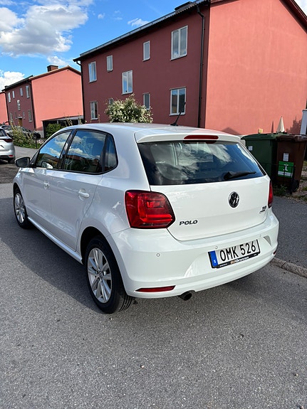 Volkswagen Polo 3 of 6