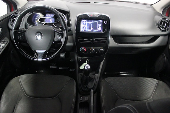 Renault Clio 12 of 22