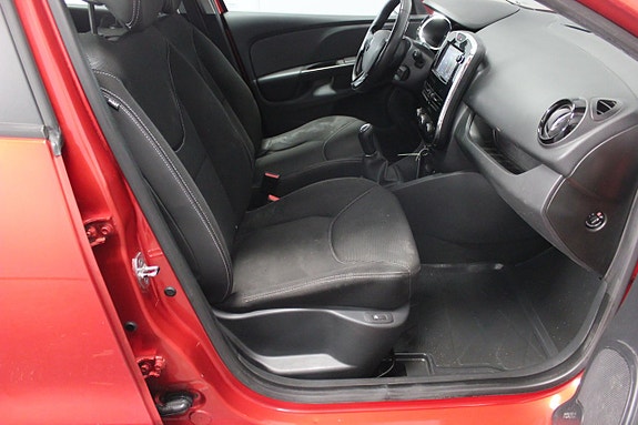 Renault Clio 9 of 22