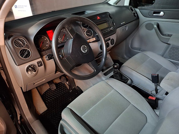 Volkswagen Golf Plus 3 of 10