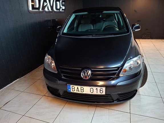 Volkswagen Golf Plus 10 of 10