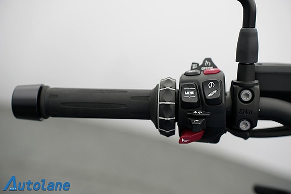 BMW R 1250 R* Alla BMW paket, Quickshifter+, Körlägen Pro 18 of 29