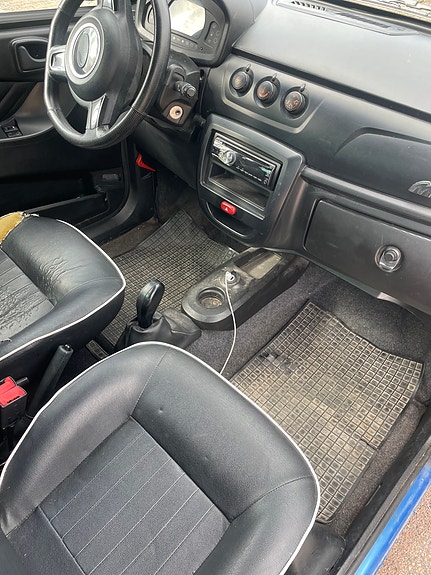 Microcar M8 5 of 8