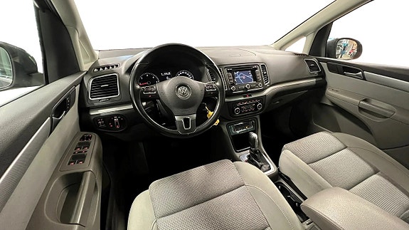 Volkswagen Sharan 8 of 22