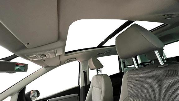 Volkswagen Sharan 12 of 22