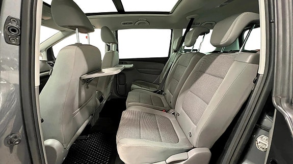 Volkswagen Sharan 13 of 22