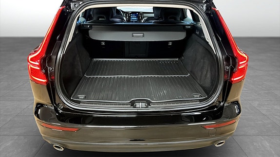 Volvo V60 12 of 12