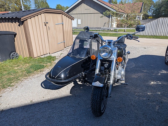 Harley-Davidson Sportster 1200 4 of 6