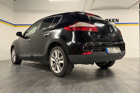 Renault Megane 10 of 25