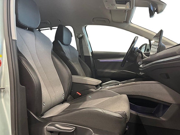 Skoda Enyaq 7 of 13