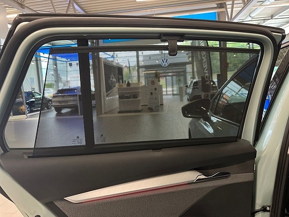 Skoda Enyaq 8 of 13