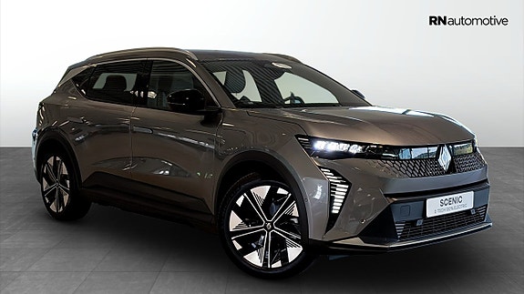 Renault Scenic E-Tech 7 of 21