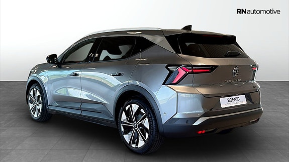 Renault Scenic E-Tech 3 of 21