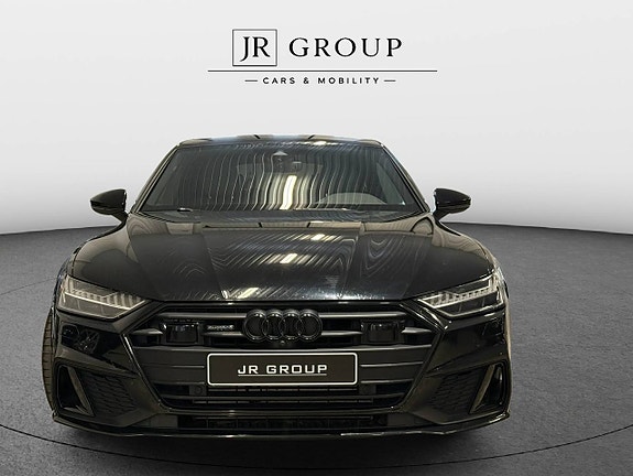 Audi A7 2 of 13