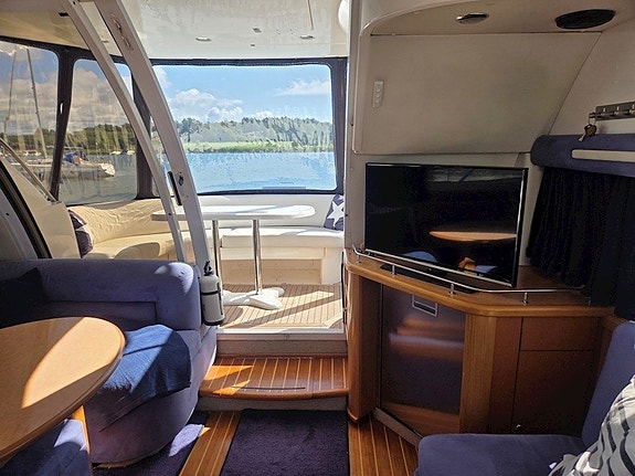 Sealine F37 - 2 x VP KAMD 44 (Axlar) 29 of 30