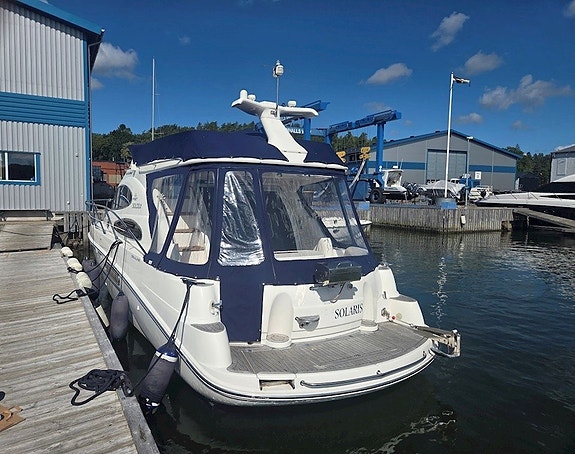 Sealine F37 - 2 x VP KAMD 44 (Axlar) 5 of 30