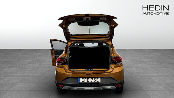 Dacia Sandero 7 of 9