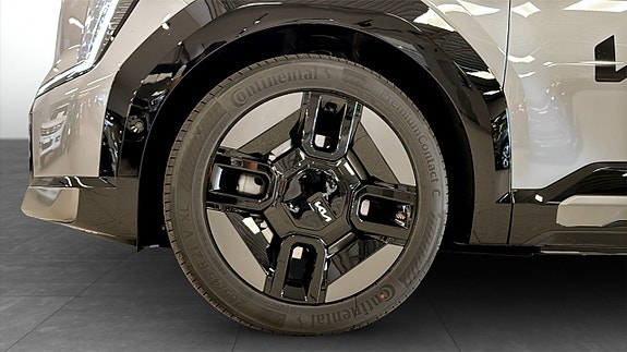 Kia EV9 9 of 13