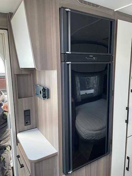 KABE Estate 470 XL KS 4 of 8