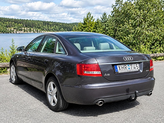 Audi A6 3 of 9