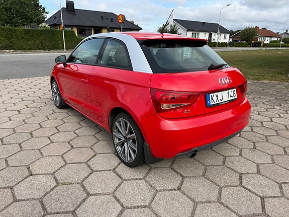 Audi A1 3 of 13