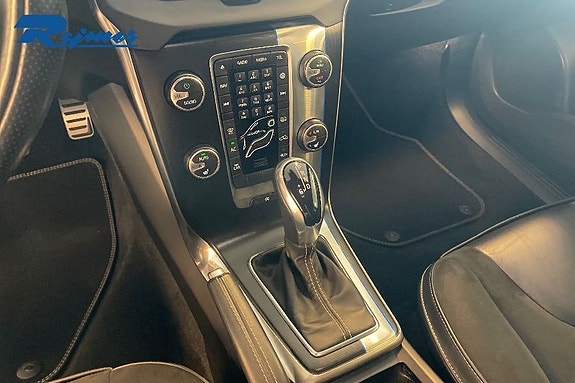 Volvo V40 19 of 20