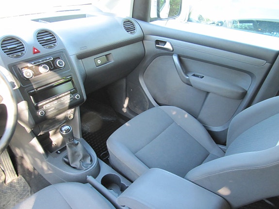 Volkswagen Caddy 12 of 24