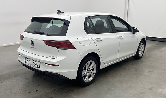 Volkswagen Golf VIII 5 of 13