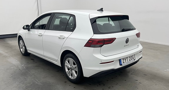 Volkswagen Golf VIII 4 of 13