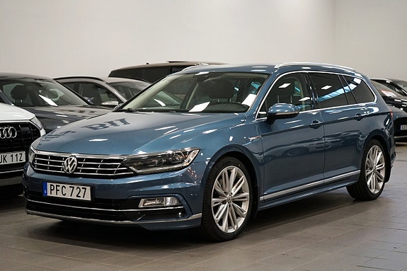 Volkswagen Passat 2 of 18