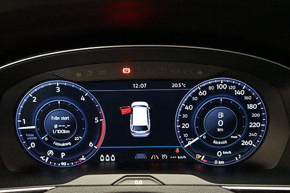 Volkswagen Passat 11 of 18