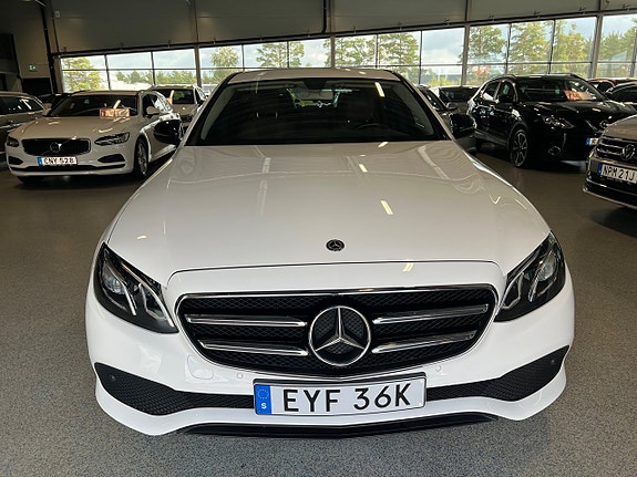 Mercedes-Benz E200 d 8 of 17