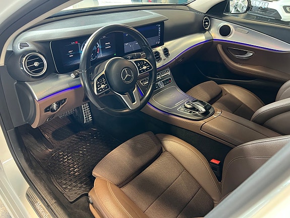 Mercedes-Benz E200 d 16 of 17