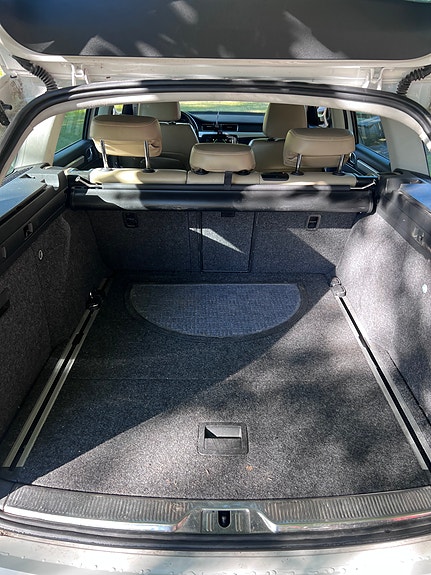 Skoda Superb 8 of 8
