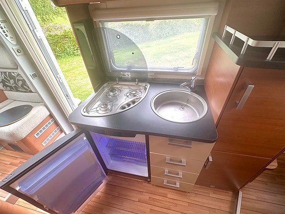 Knaus Sun Ti 700 MQ 8 of 16
